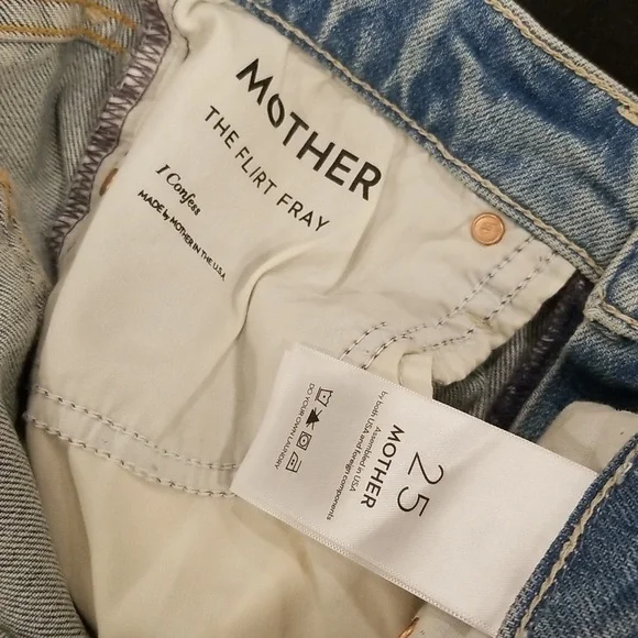 💕MOTHER SUPERIOR💕 The Flirt Fray Jeans ~ I Confess 25 NWOT